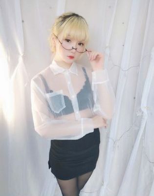 偷情主妇