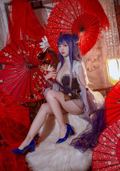 女女女女女
