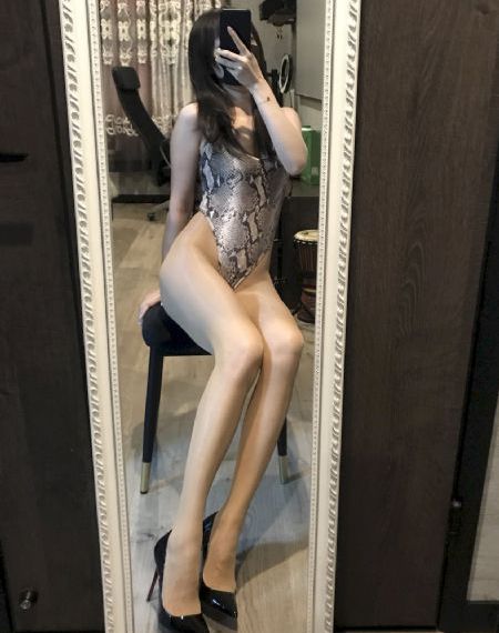 与年轻岳母的那些年