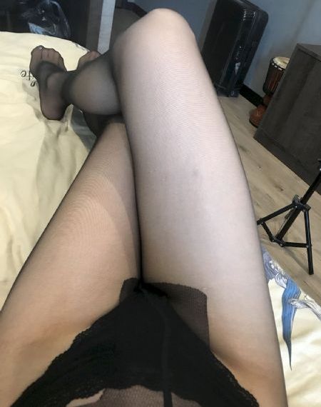 《年轻的护士1》在线观看视频